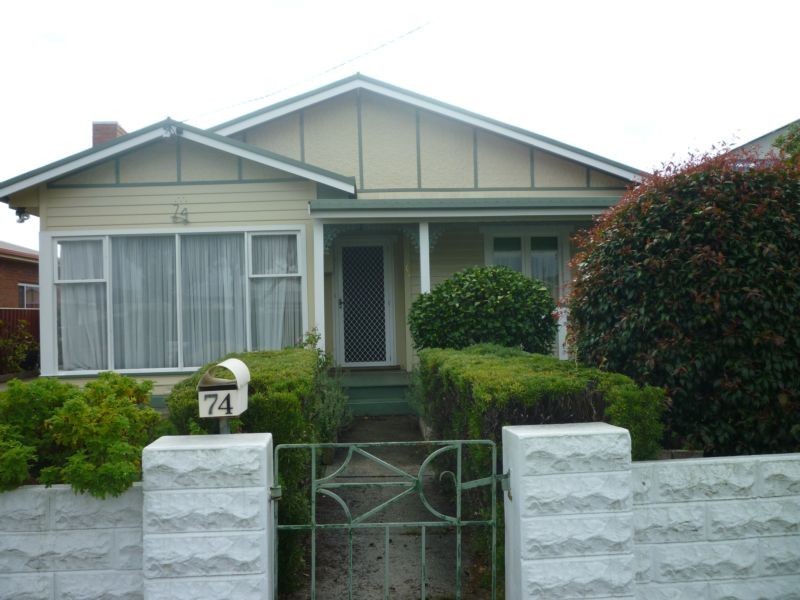 74 Nicholls Street, Devonport TAS 7310