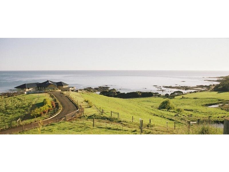 651 Penguin Road, Penguin TAS 7316