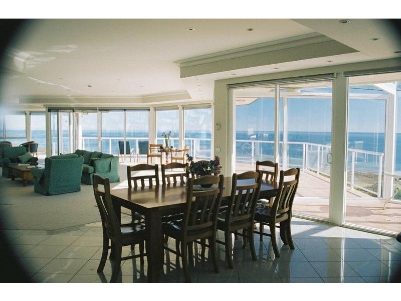 651 Penguin Road, Penguin TAS 7316