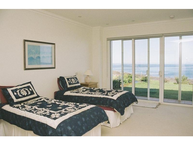 651 Penguin Road, Penguin TAS 7316