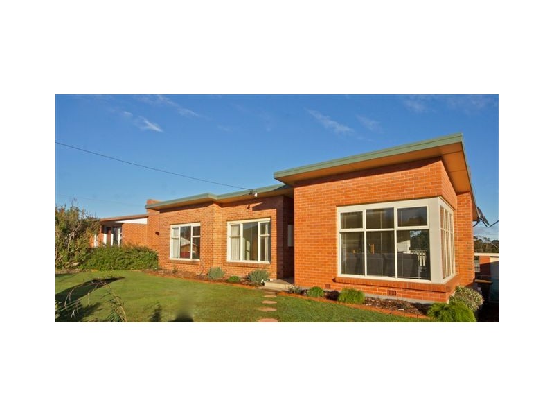 41 Surrey Street, Devonport TAS 7310