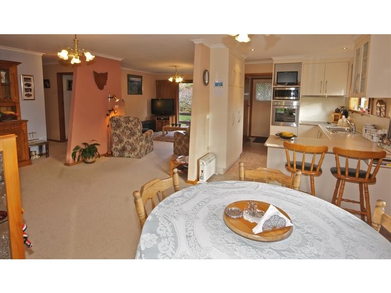 10 Highfield Road, Ambleside TAS 7310