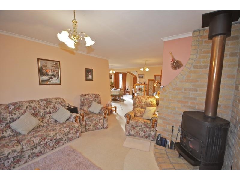 10 Highfield Road, Ambleside TAS 7310