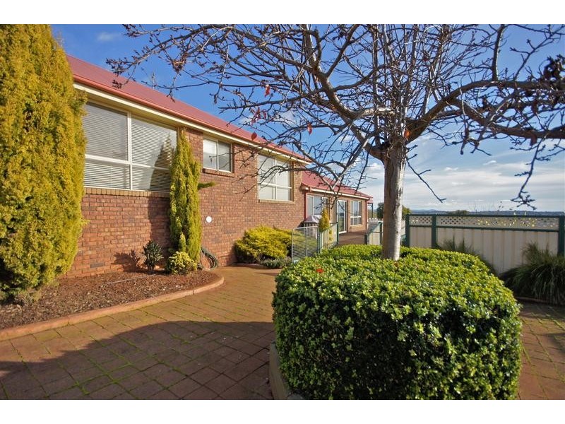 11 Bovill Street, East Devonport TAS 7310