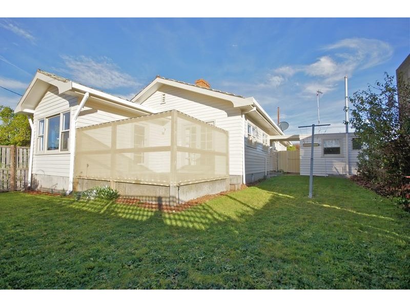 8 Nicholls Street, Devonport TAS 7310
