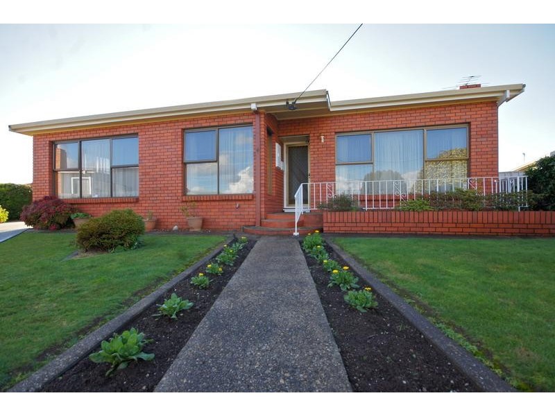 4 Aurora Place, Devonport TAS 7310