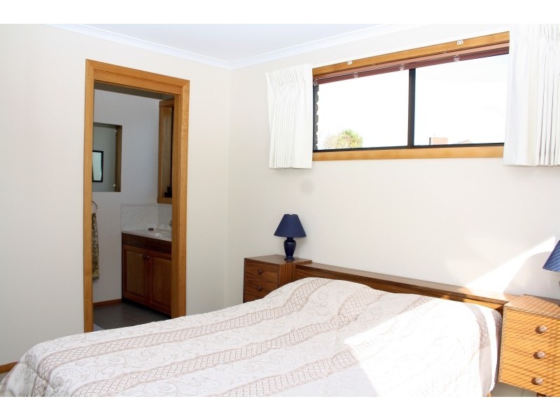 33 Quinlan Crescent, Shearwater TAS 7307