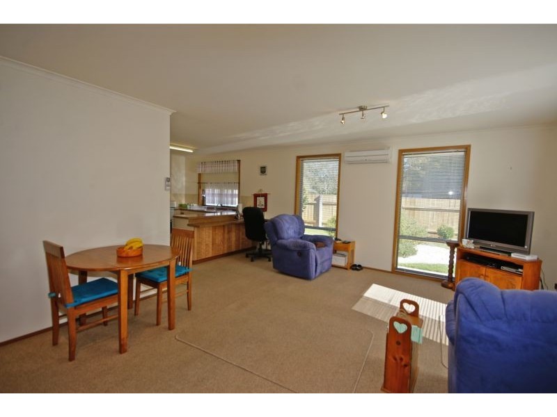 2/5 Henderson Place, Devonport TAS 7310