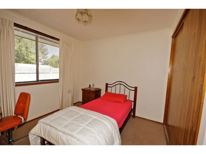 2/5 Henderson Place, Devonport TAS 7310