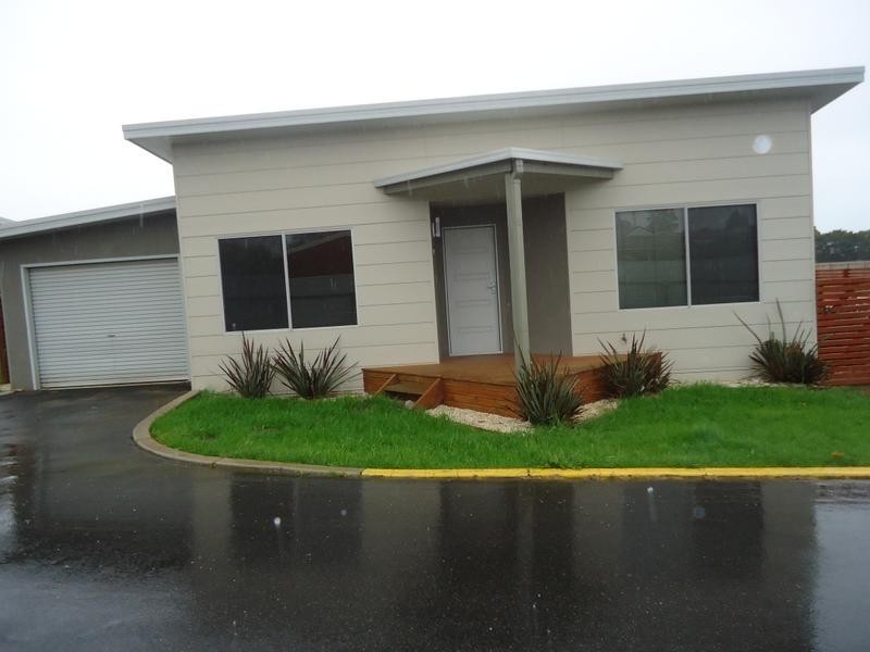 10/9 Gatenby Drive, Devonport TAS 7310