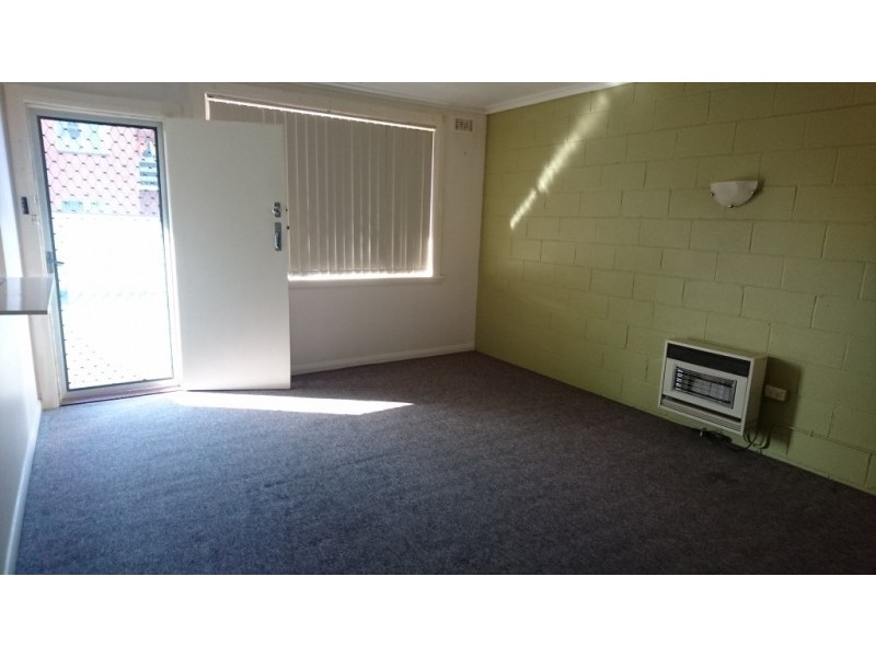 2/47 Steele Street, Devonport TAS 7310