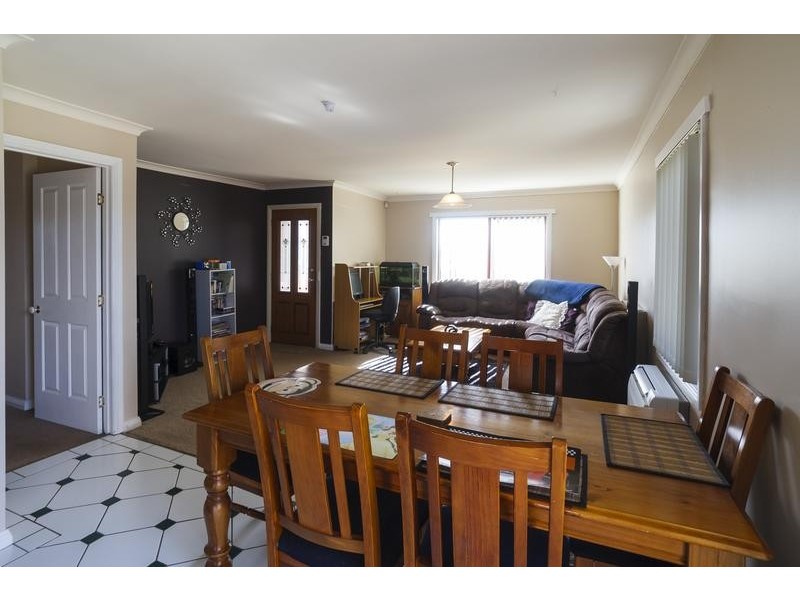 8 Fenton Street, Latrobe TAS 7307