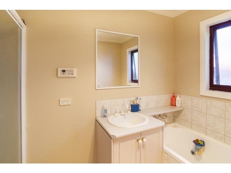 8 Fenton Street, Latrobe TAS 7307