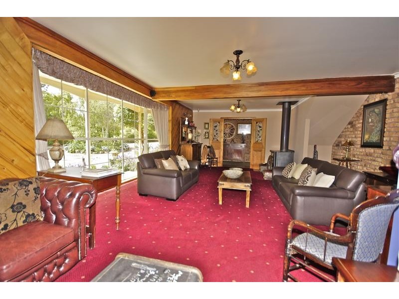 9 Olivers Road, Ulverstone TAS 7315