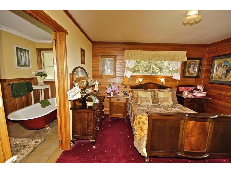 9 Olivers Road, Ulverstone TAS 7315