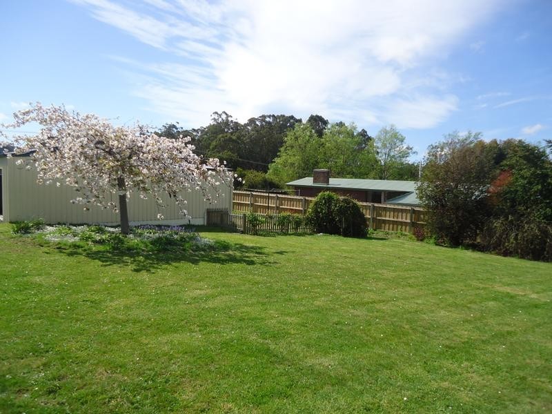 37 Melrose Road, Devonport TAS 7310