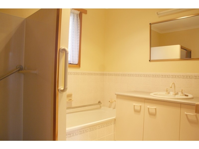 14/1 Seahaven Crescent, Shearwater TAS 7307