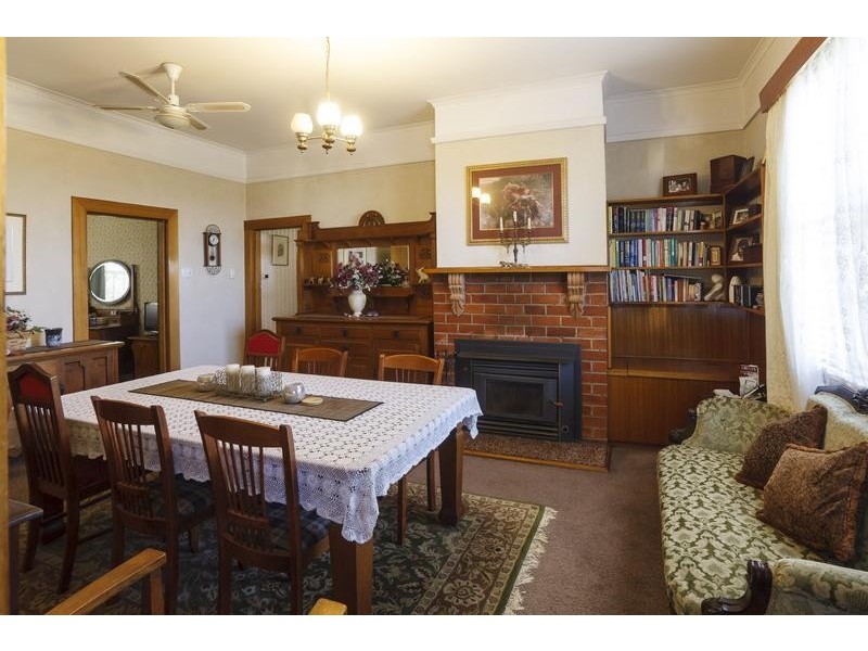 110 Alexandra Road, Ulverstone TAS 7315