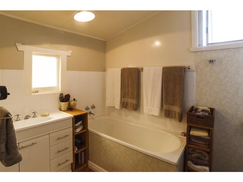 110 Alexandra Road, Ulverstone TAS 7315