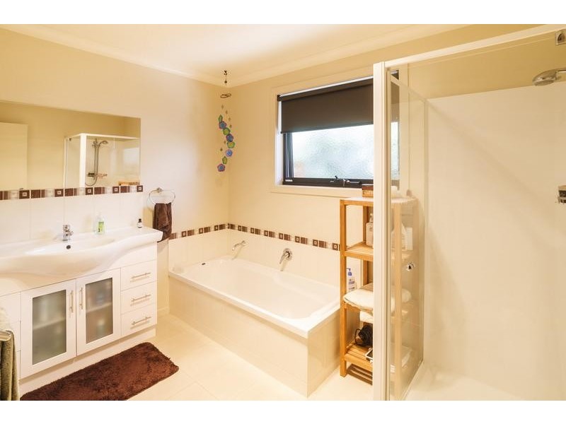 4 Whitegum Way, Turners Beach TAS 7315