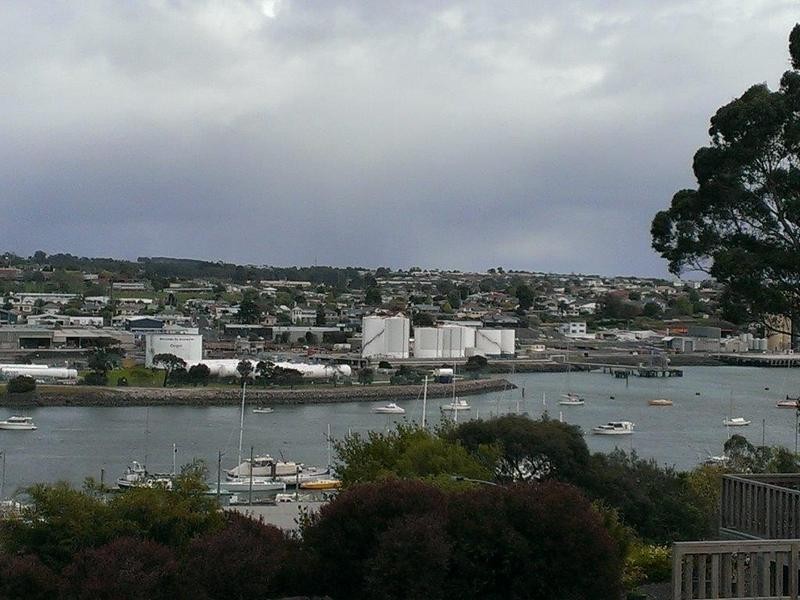 1B Marine Street, East Devonport TAS 7310