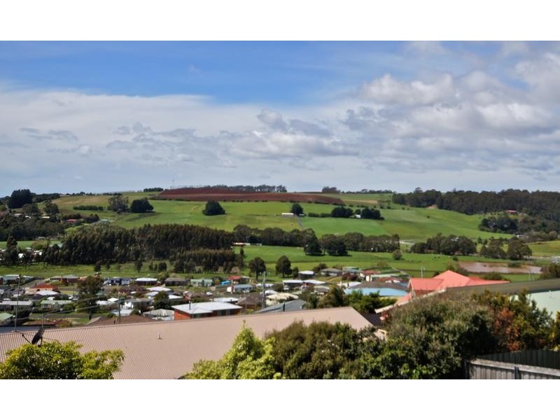 5 Laurel Place, Ulverstone TAS 7315
