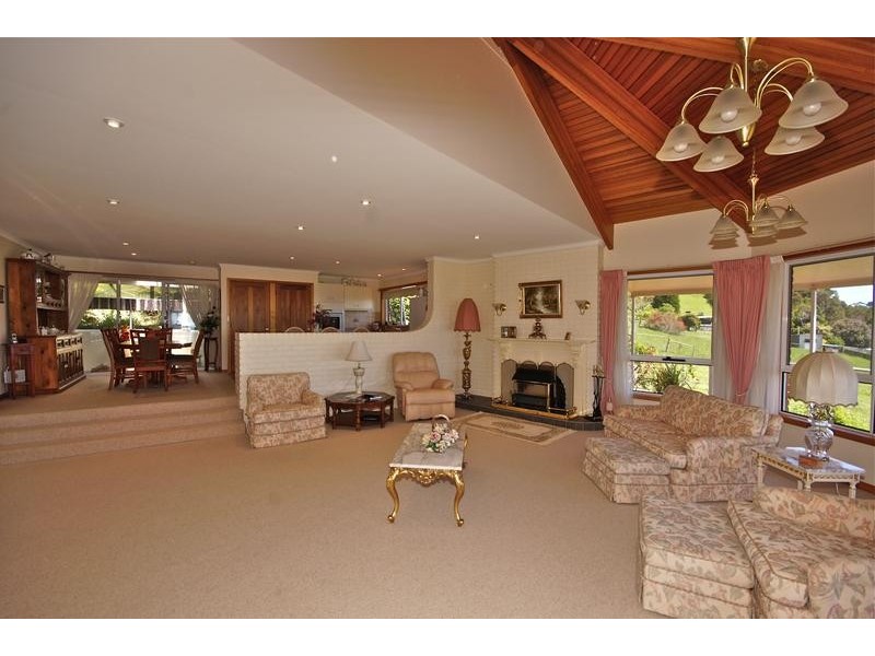 257 Penguin Road, West Ulverstone TAS 7315