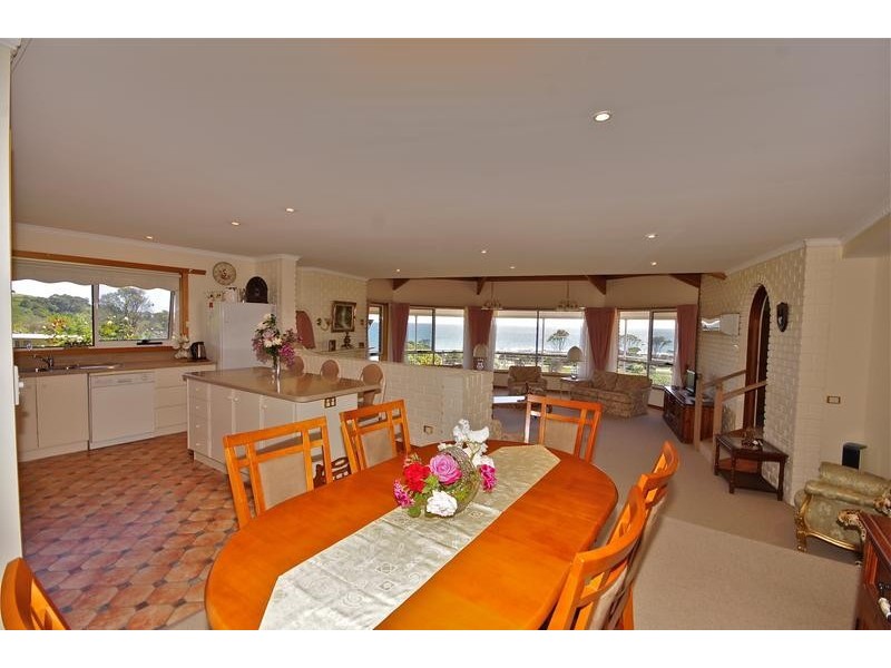 257 Penguin Road, West Ulverstone TAS 7315