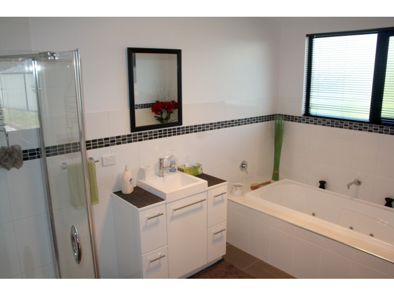 51 Haven Drive, Shearwater TAS 7307