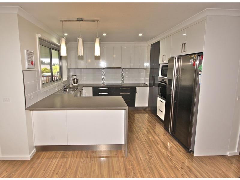 23 Mountain View Rise, Latrobe TAS 7307