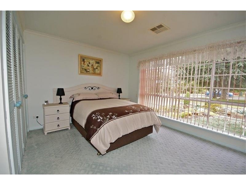 2 Autumn Drive, Ambleside TAS 7310