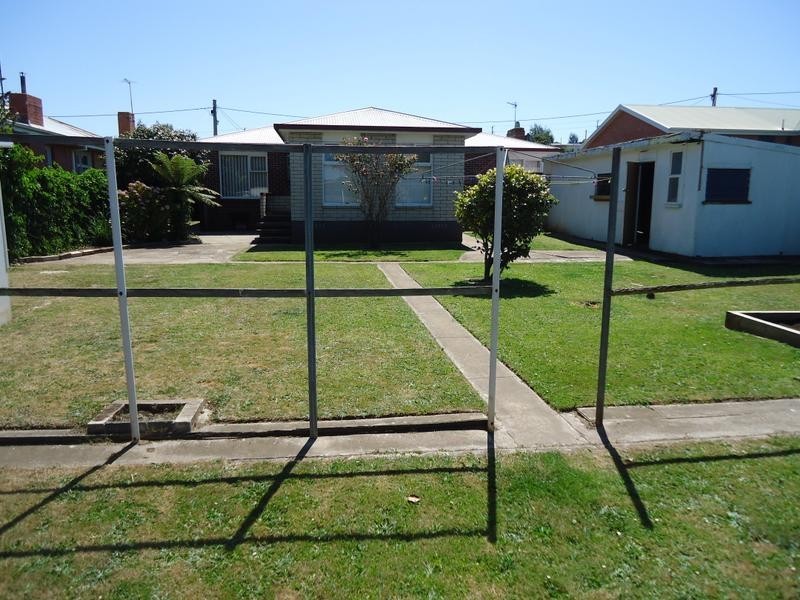 25 Highview Crescent, Devonport TAS 7310