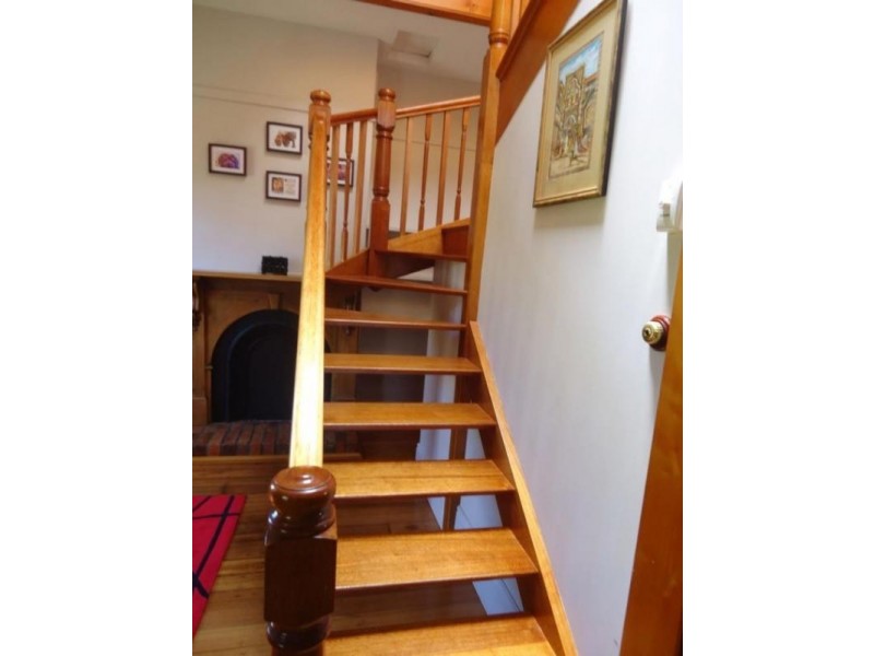 33 Middle Road, Devonport TAS 7310