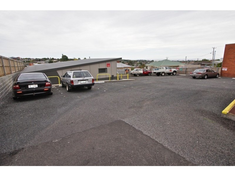 18 Don Road, Devonport TAS 7310
