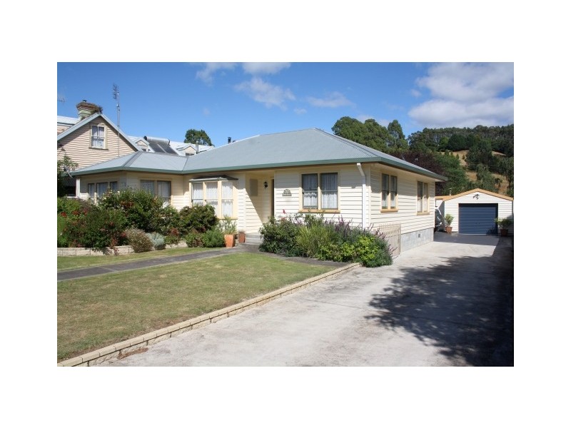 32 Forth Road, Don TAS 7310