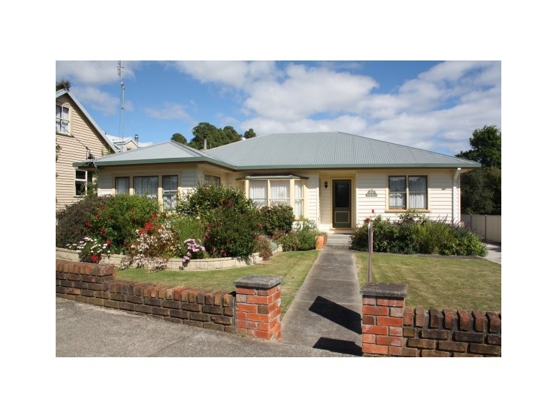 32 Forth Road, Don TAS 7310