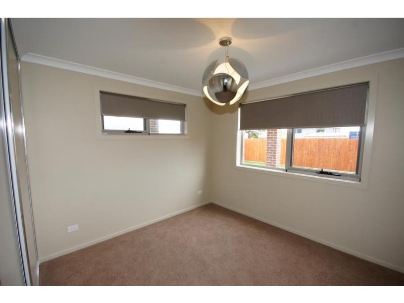 1 Charlotte Gardens (off George St), Devonport TAS 7310