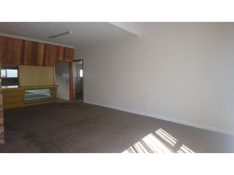 16 Hiller Street, Devonport TAS 7310