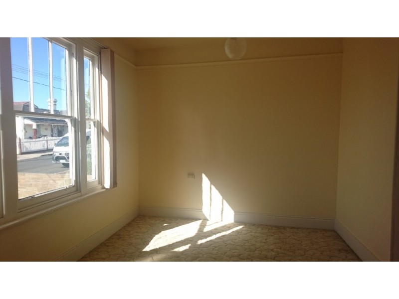 16 Hiller Street, Devonport TAS 7310