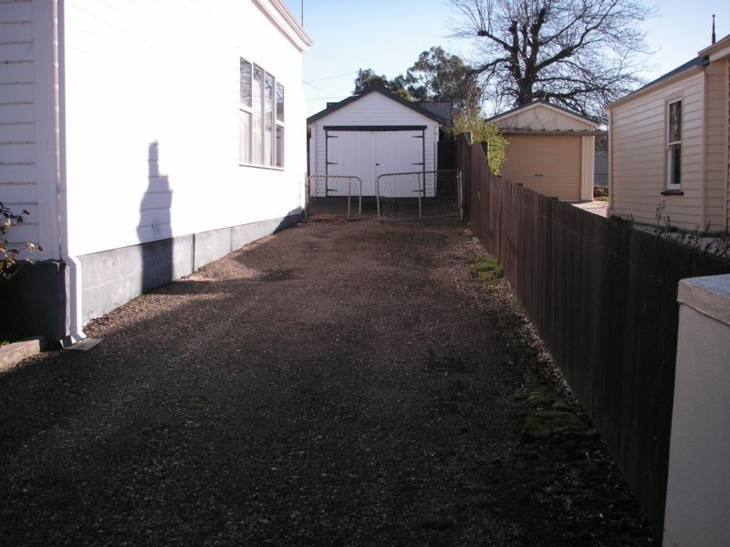 16 Hiller Street, Devonport TAS 7310