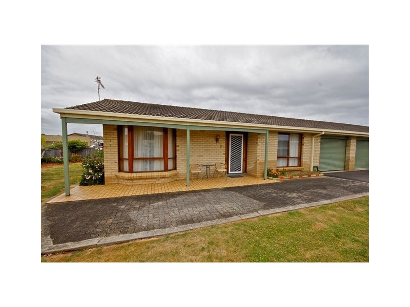 6/1-2 Orana Place, Devonport TAS 7310