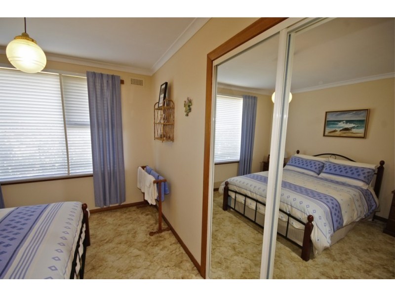 12 Haines Place, Devonport TAS 7310
