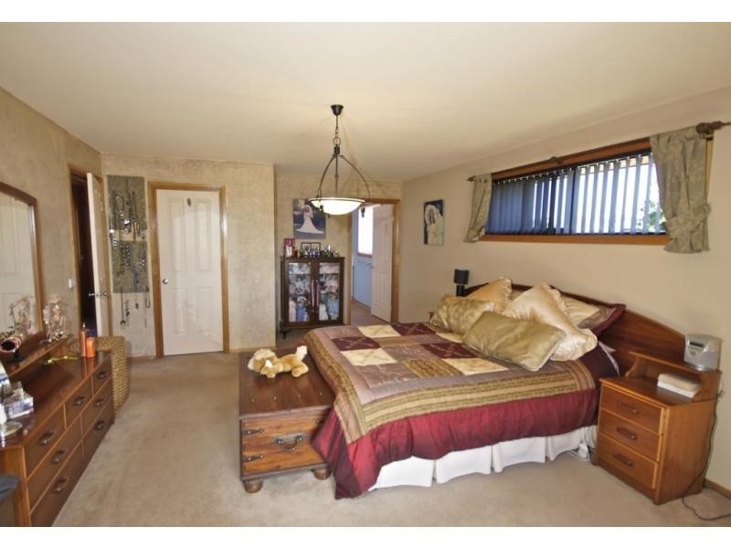 11 Gatenby Drive, Miandetta TAS 7310