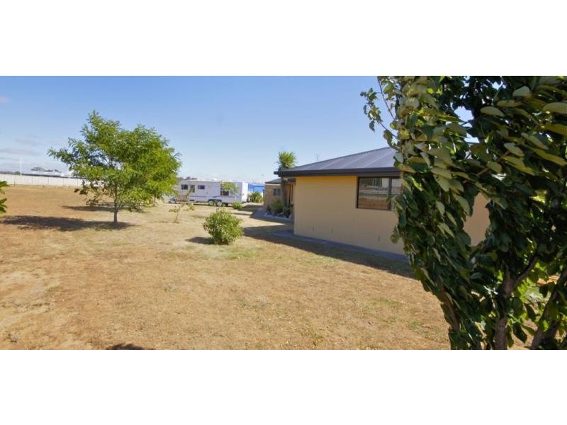 11 Gatenby Drive, Miandetta TAS 7310