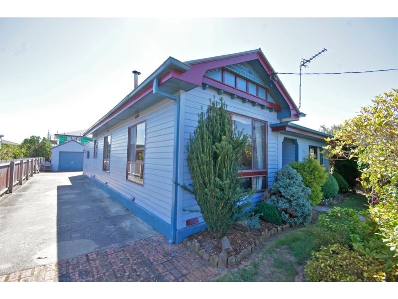 82 Parker Street, Devonport TAS 7310