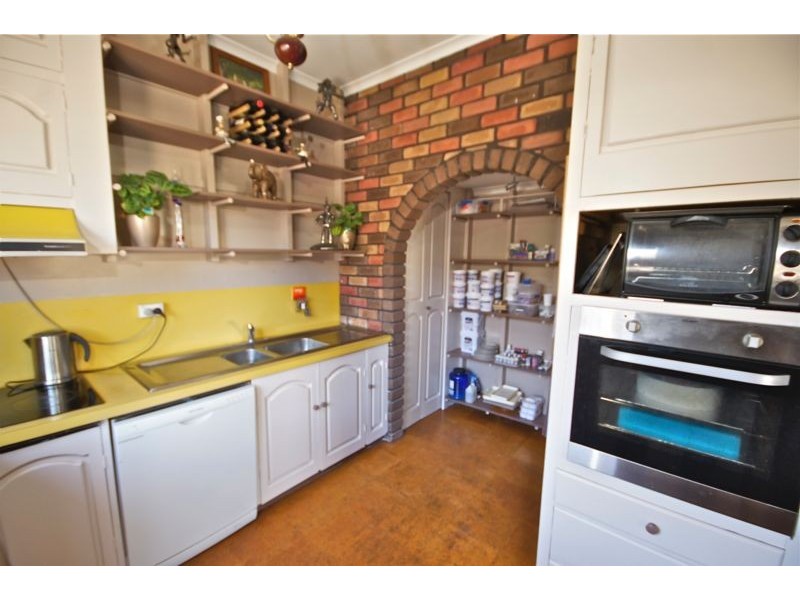 82 Parker Street, Devonport TAS 7310