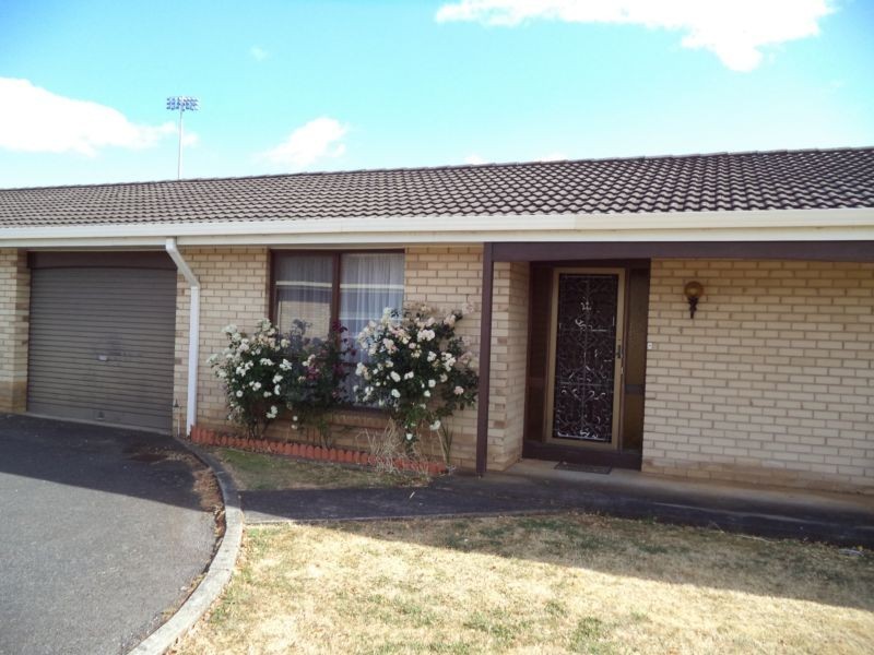 4/2 Orana Place, Devonport TAS 7310