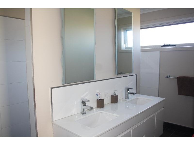 23 Broadwater Court, Shearwater TAS 7307