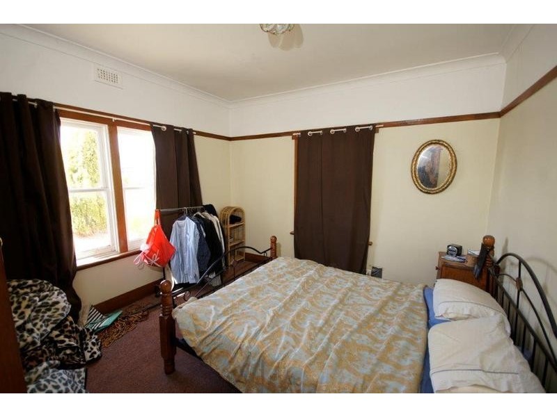 25 Madden Crescent, Devonport TAS 7310