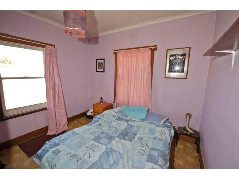 25 Madden Crescent, Devonport TAS 7310